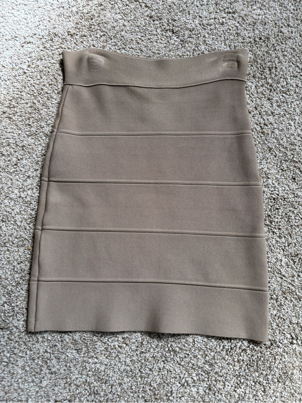BCBGMaxAzria Taupe Knit Pencil Skirt